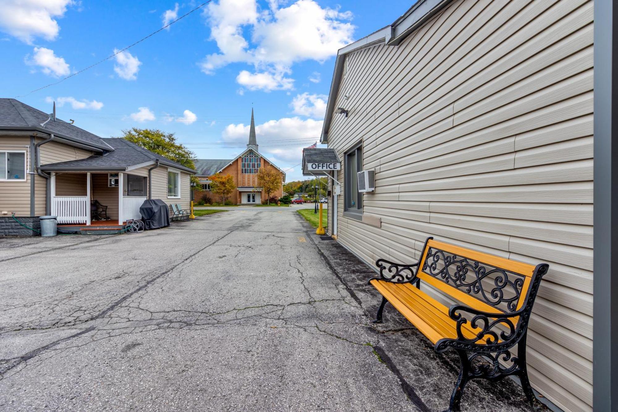 Nights Inn Owen Sound Extérieur photo